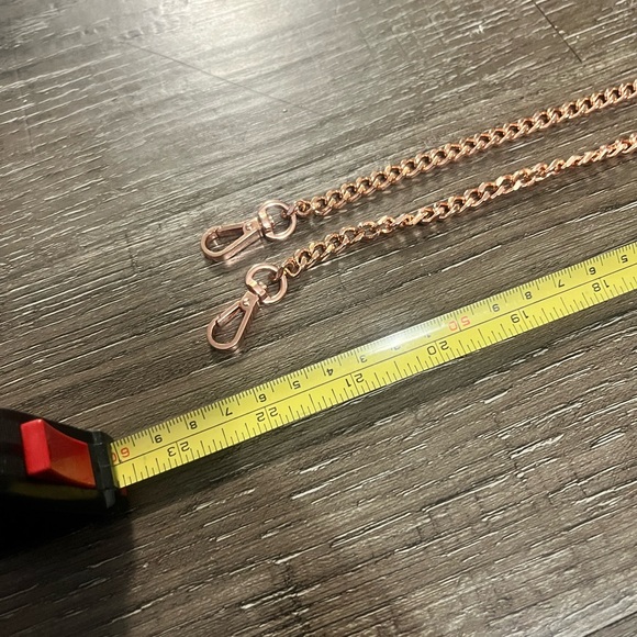 Gold strap - Picture 3 of 5